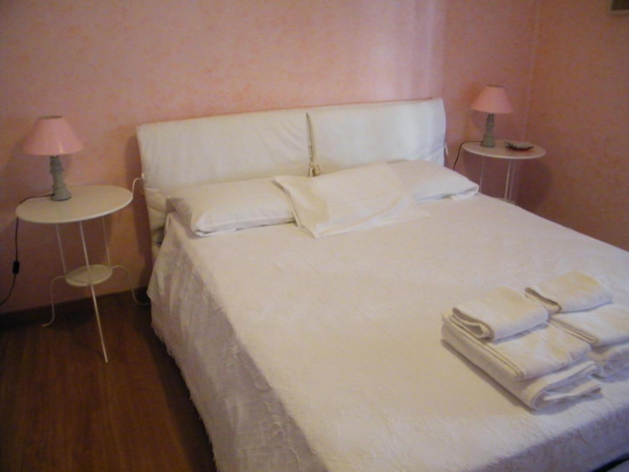 Appartamento Vacanze I Provenzali Bordighera Szoba fotó