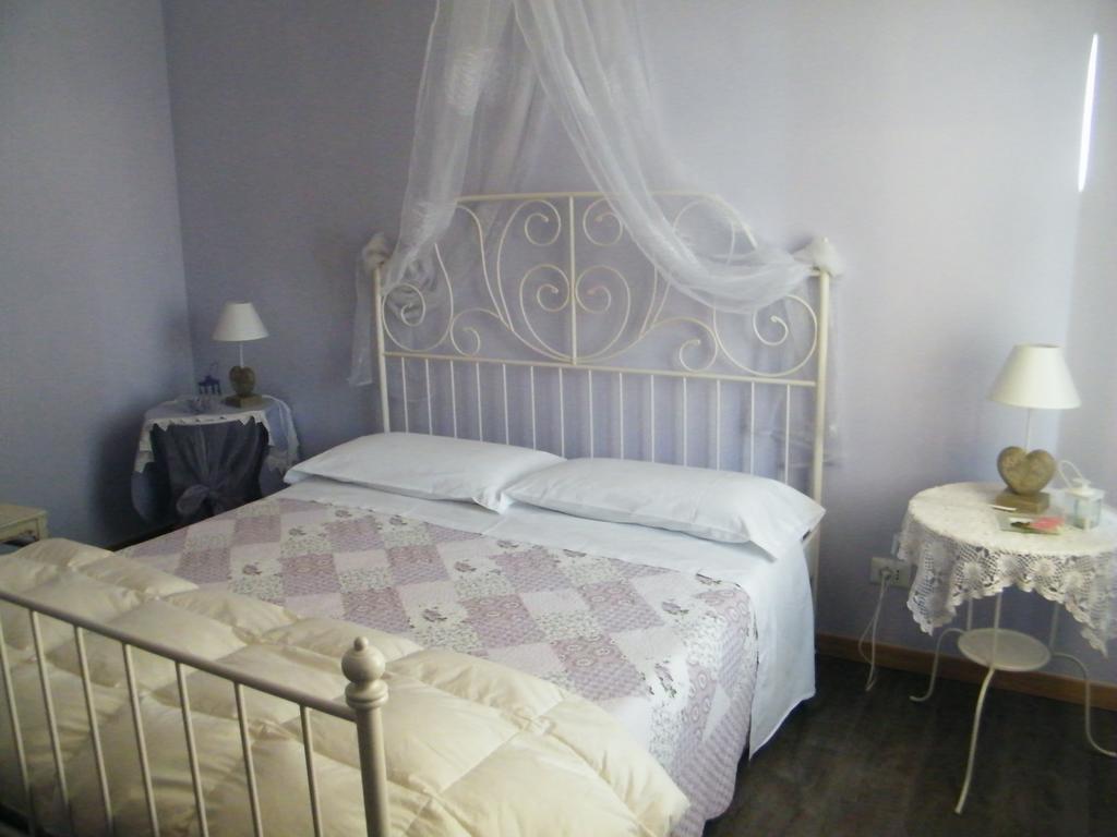 Appartamento Vacanze I Provenzali Bordighera Szoba fotó