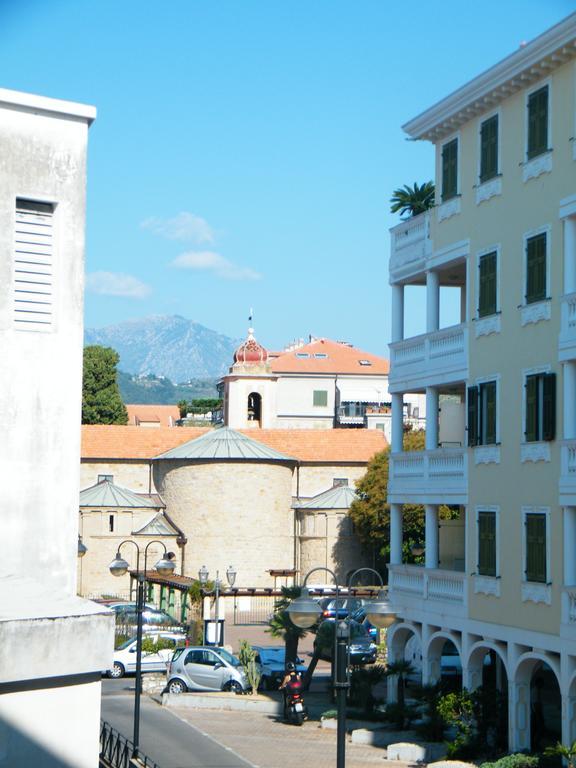 Appartamento Vacanze I Provenzali Bordighera Kültér fotó